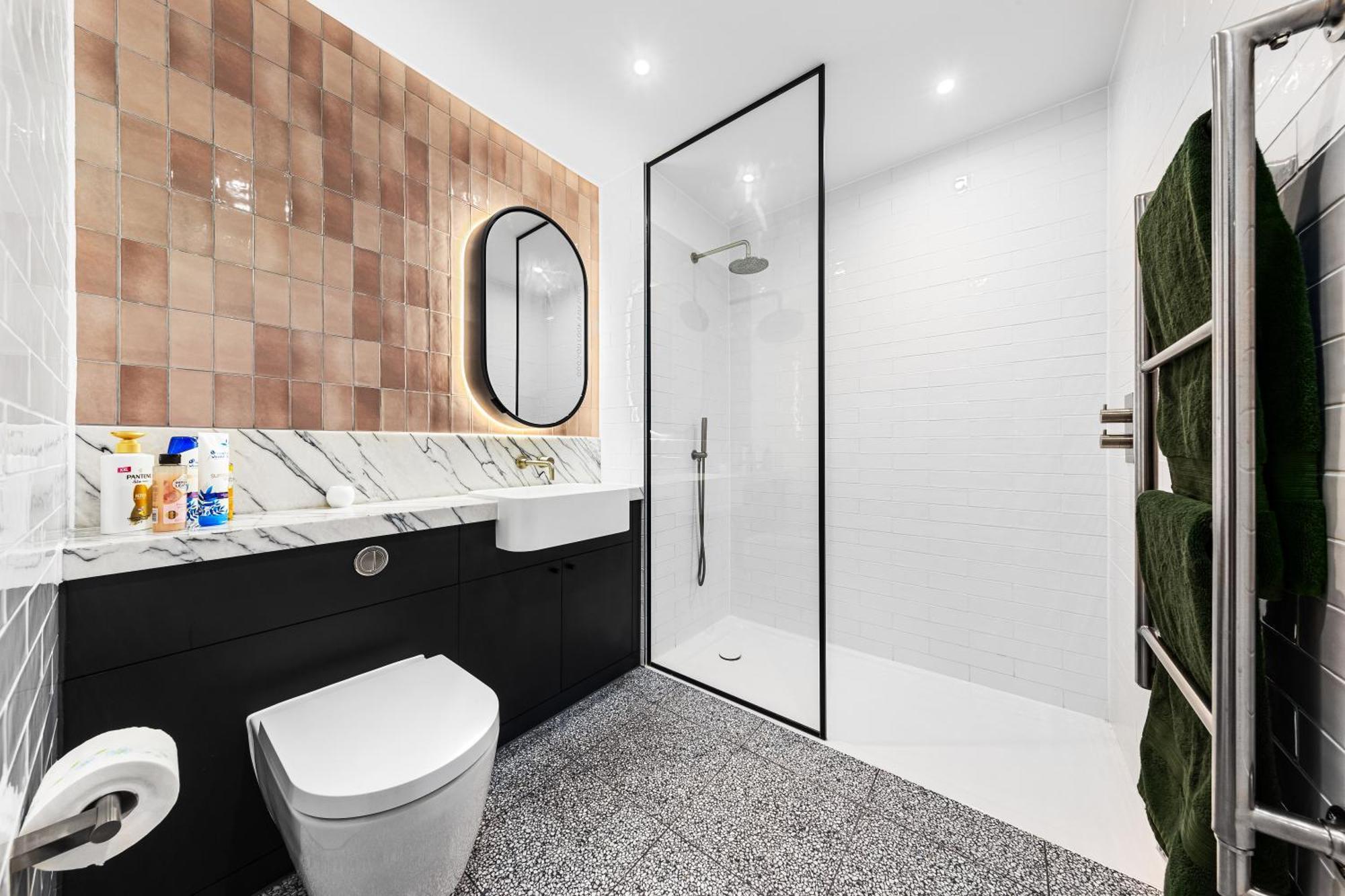 New 2 Bedroom Flat Riverview Balcony * Londra